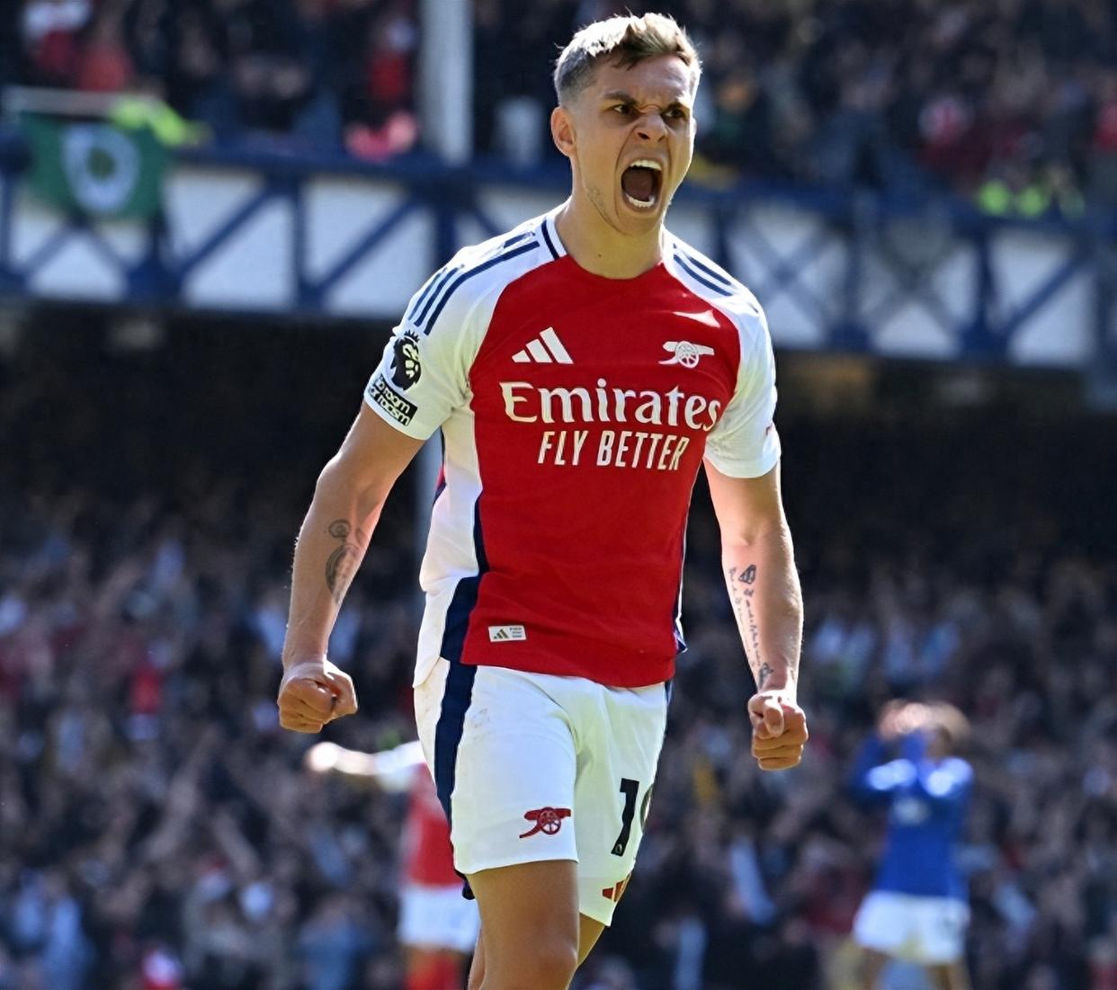 库普梅纳斯：我们想拿意杯冠军，但接下来要专注踢那不勒斯（库普梅纳斯：目标意杯夺冠，当下专注对阵那不勒斯）