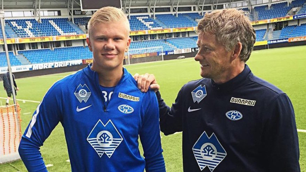 大卫·詹姆斯空砍25+13+8，难阻天津开局四连败（大卫·詹姆斯25分13板8助难救主，天津开局遭四连败）