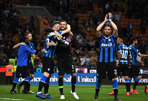 青春风暴！切尔西本赛季英联杯6粒进球全由21岁及以下球员攻入（切尔西青春风暴来袭：本季英联杯6球全部由21岁及以下新星包办）