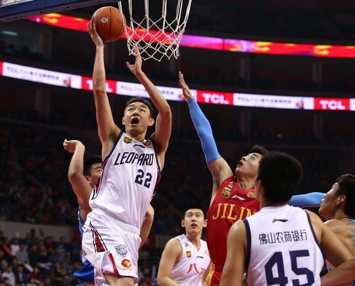 罗马诺&莫雷托：米兰接近签下20岁哥伦比亚后卫阿里萨拉（罗马诺、莫雷托：AC米兰逼近敲定20岁哥伦比亚后卫阿里萨拉）