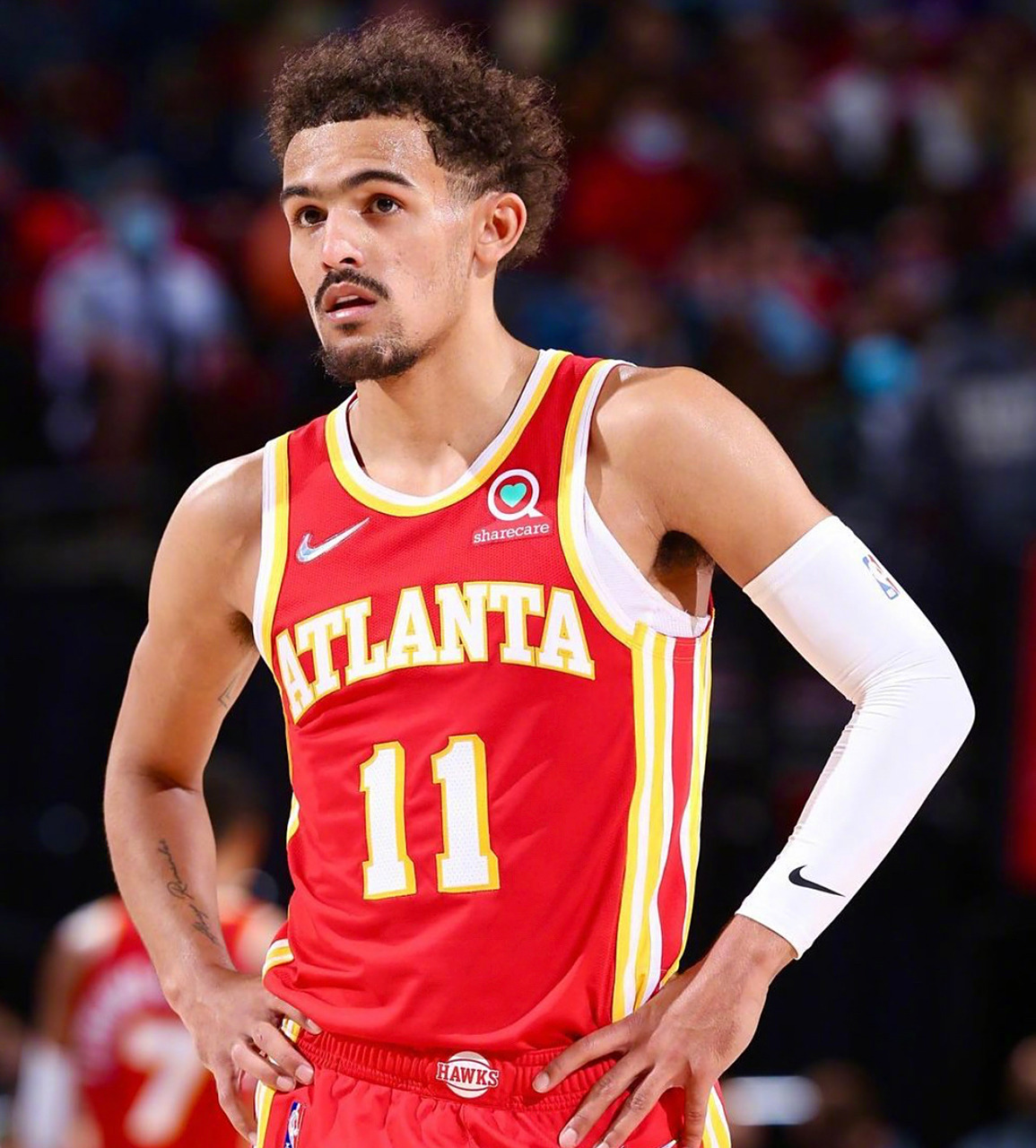 埃弗拉：希望英格兰球迷别再唱足球要回家了，感觉像是诅咒（埃弗拉呼吁英格兰球迷别再唱“足球要回家”，直言这像个诅咒）