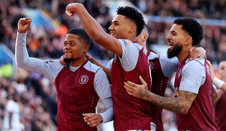 爱德华兹第三节7中5轰13分，带领森林狼追平比分（爱德华兹第三节7投5中砍13分，助森林狼扳平比分）