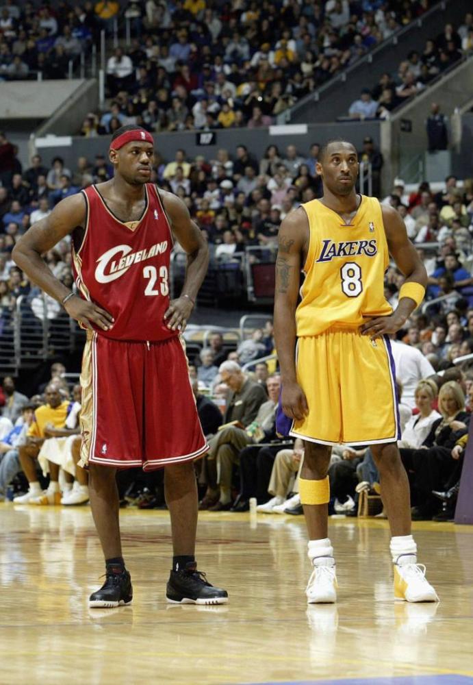 两张合影，一张和老乡一张和金靴。赛前法比奥说这场...（赛前法比奥发声：两张合影，一张与老乡，一张与金靴）