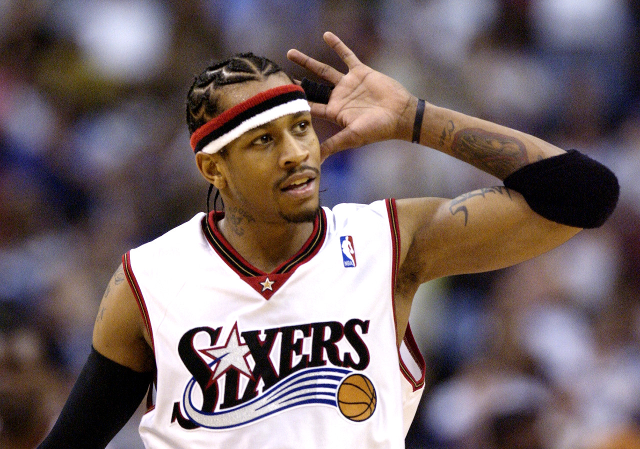 埃弗顿旧将：内维尔以为自己是瓜迪奥拉，他的战术分析省省吧（埃弗顿前将批内维尔：自认瓜迪奥拉，战术分析就免了）