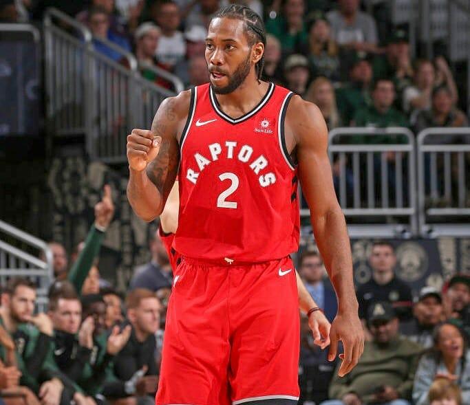 马卡：皇马将青训中卫巴尔德佩尼亚斯列入晋升一线队考察名单（马卡报：皇马已将青训中卫巴尔德佩尼亚斯纳入一线队晋升评估名单）