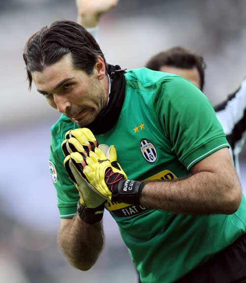 世欧预前瞻：科索沃需奇迹才能逆袭，瑞士不净负6球即可直通（世欧预前瞻：科索沃仅存奇迹可能，瑞士只要不净负6球就能直通）