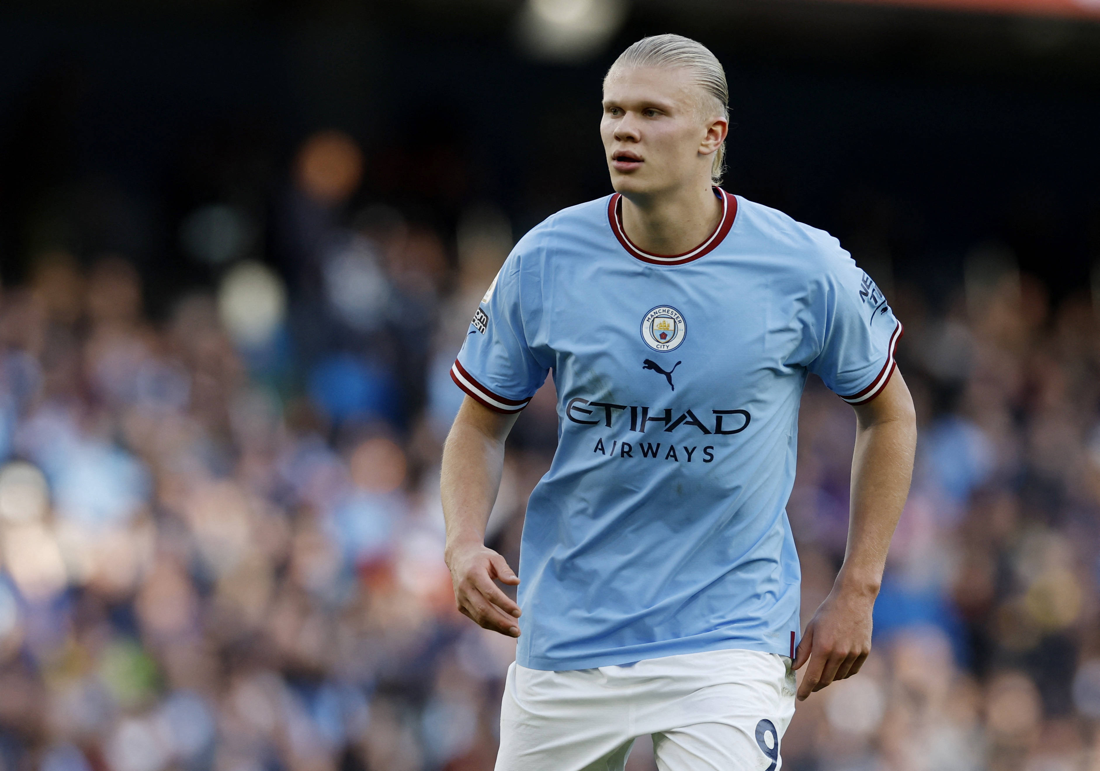 2025中足联颁奖会：泰山外援卡扎伊什维利获中超最佳球员（2025中足联年度颁奖：泰山外援卡扎伊什维利荣膺中超最佳球员）