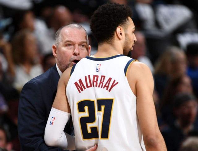 懂球帝12周年120大瞬间1／8决赛：重磅来袭，谁将通往八强？（懂球帝12周年120大瞬间1／8决战打响：谁能挺进八强？）