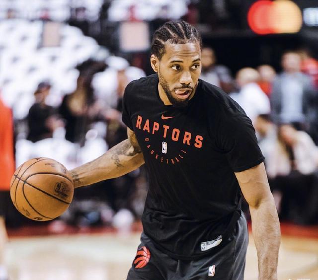 NBA战报：布伦森35分，尼克斯117-101轻取猛龙（NBA快讯：布伦森轰下35分，尼克斯117-101击退猛龙）