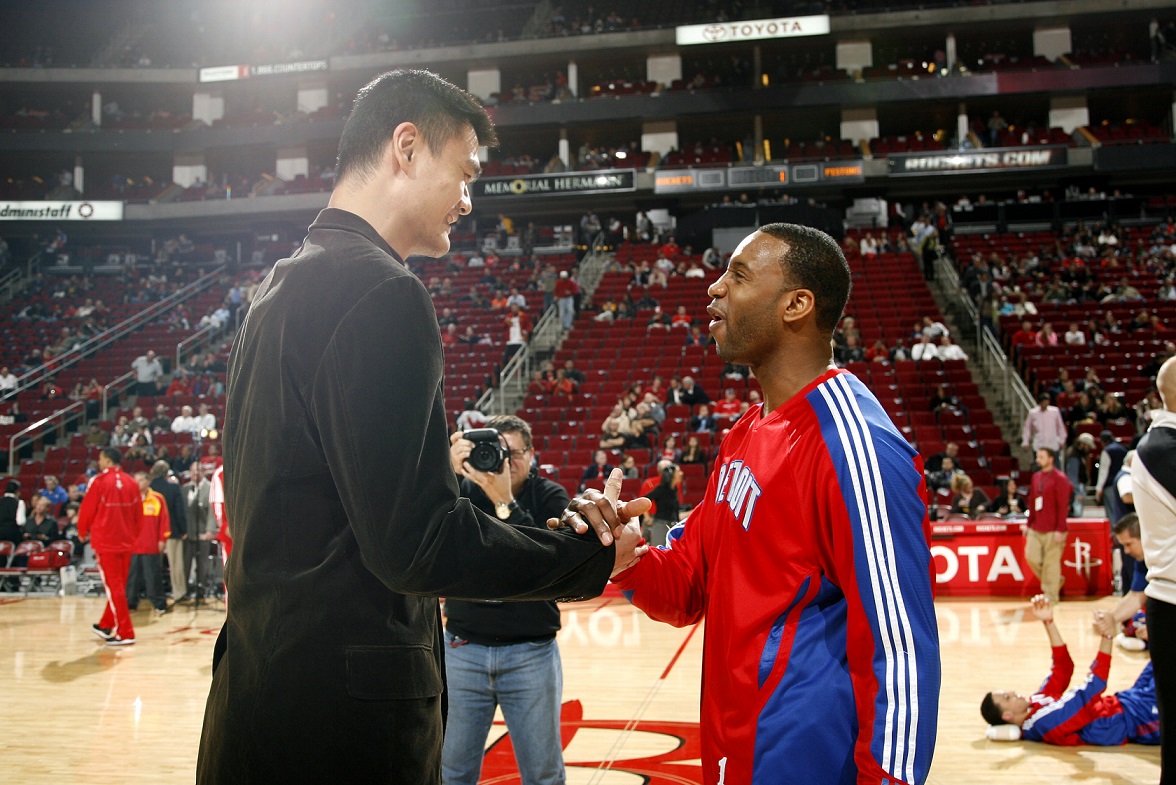 球迷愤怒的不只是输球（球迷的怒火不止源于败北）