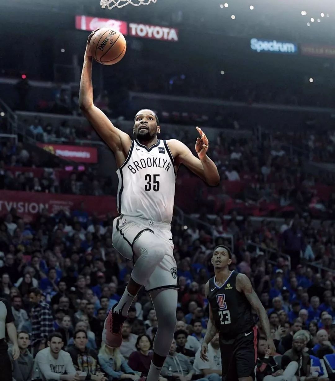 全市场：罗马有意引进比萨的德国右翼卫伊德里萨-图雷（全市场：罗马有意从比萨签下德国右翼卫伊德里萨-图雷）